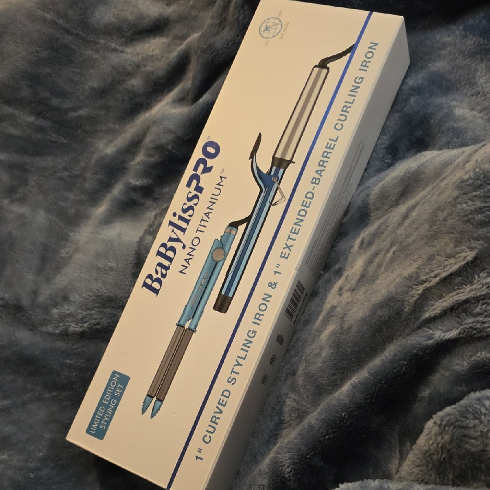 BaBylissPRO Nano Titanium Curved Styling Iron - Blue